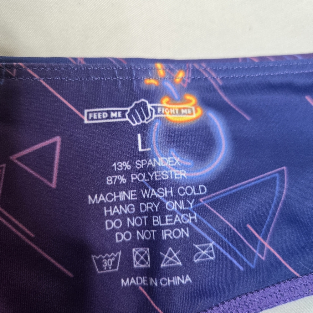 FEED ME FIGHT ME Level Up retro video game print workout shorts L - Picture 5 of 10